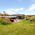 Benite - 600m From The Sea By Interhome *